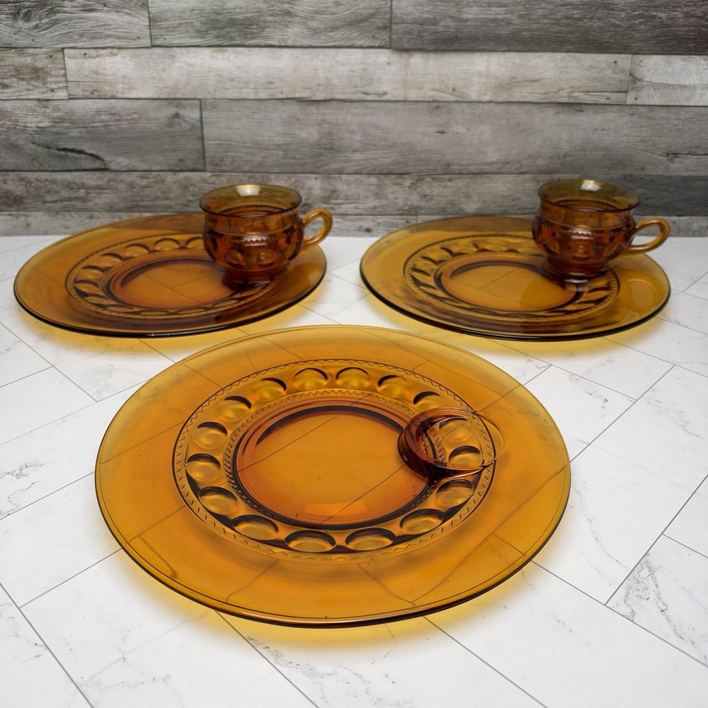 Indiana Glass Amber Snack Plates & Cups - 5 Piece Set - Kings Crown Thumbprint